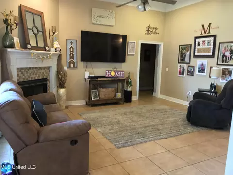 711 Prominence Dr, Flowood, MS 39232 photo 5
