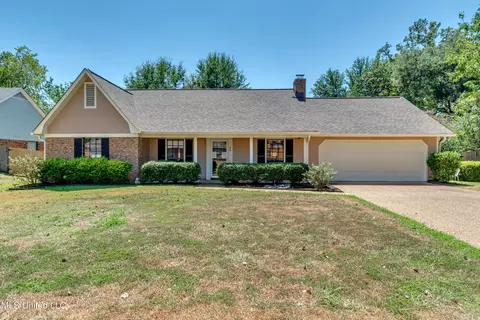 32 Sun Valley Dr, Brandon, MS 39042