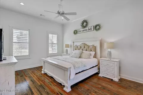 Bedroom - 115 Crossview Pl, Brandon, MS 39047 photo 2 of 7
