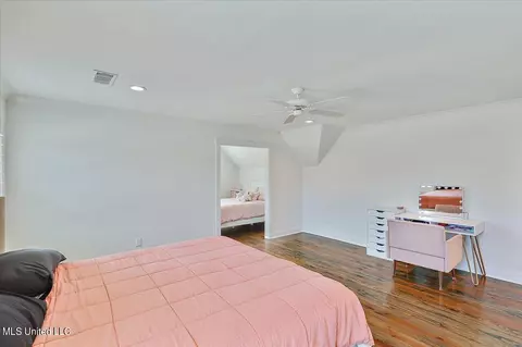 Bedroom - 115 Crossview Pl, Brandon, MS 39047 photo 5 of 7
