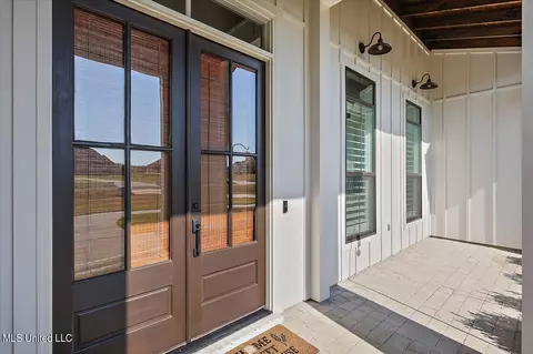 Exterior - 115 Crossview Pl, Brandon, MS 39047 photo 4 of 14