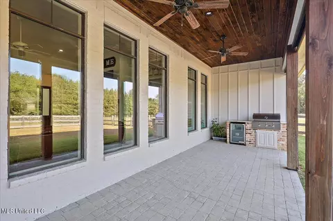 Exterior - 115 Crossview Pl, Brandon, MS 39047 photo 5 of 14