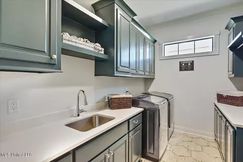 Other - 115 Crossview Pl, Brandon, MS 39047 photo 1 of 8
