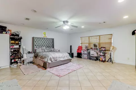 4306 Robinway St, Moss Point, MS 39563 photo 11