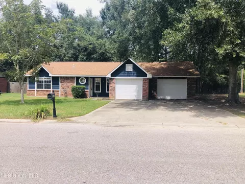 1300 Springridge Rd, Gautier, MS 39553