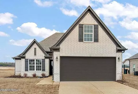 2271 Dela Dr, Southaven, MS 38672