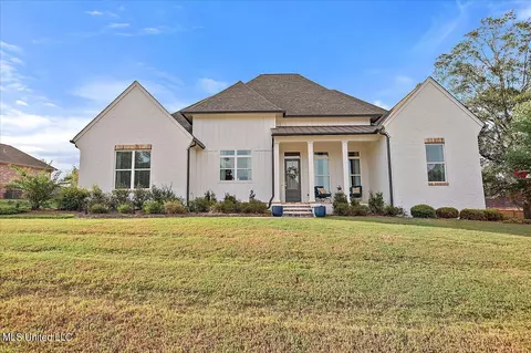 123 Cedar Hill Way, Clinton, MS 39056