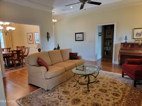 203 Coxwell Cv, Brandon, MS 39042 photo 7