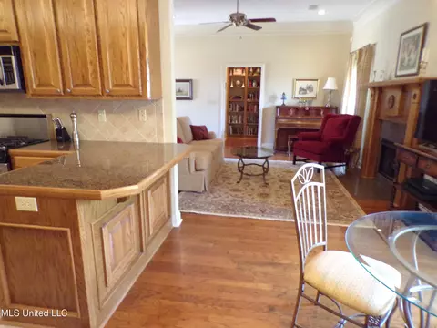 203 Coxwell Cv, Brandon, MS 39042 photo 13