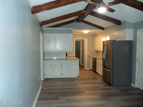 4605 Village Dr, Jackson, MS 39206 photo 10