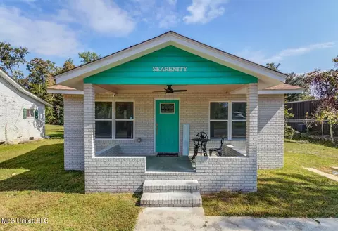 609 Gardendale Ave, Long Beach, MS 39560