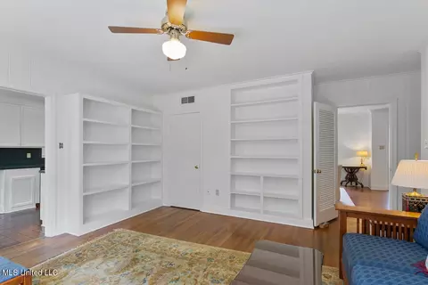 1233 St Ann St, Jackson, MS 39202 photo 6
