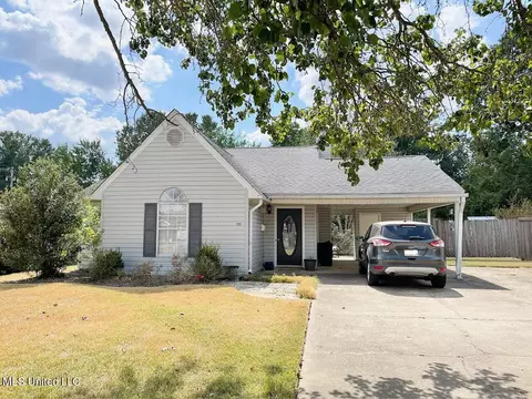 111 Greenfield Ln, Pearl, MS 39208