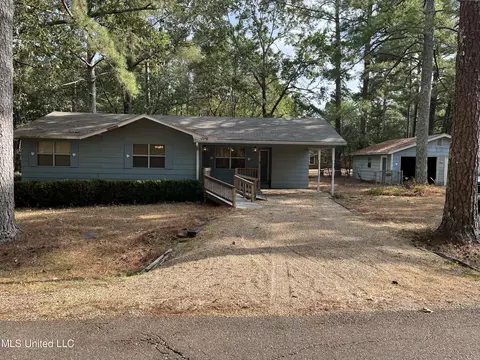 1413 Cherrie Ave, Jackson, MS 39212