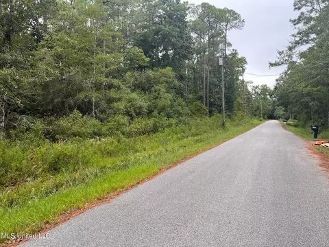 lot176 Pine St, Ocean Springs, MS 39564