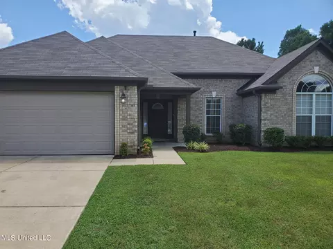 3253 Scott Farms Cv, Horn Lake, MS 38637
