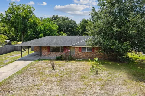 1317 Mills Ave, Gulfport, MS 39501