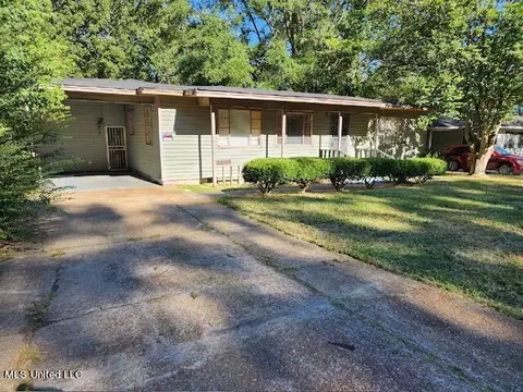 2848 Woodside Dr, Jackson, MS 39212 photo 1