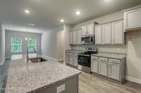 9501 Mallette Dr, Biloxi, MS 39532 photo 10
