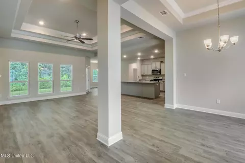 9501 Mallette Dr, Biloxi, MS 39532 photo 5