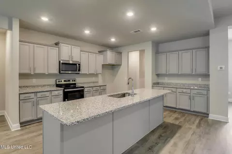 9501 Mallette Dr, Biloxi, MS 39532 photo 8