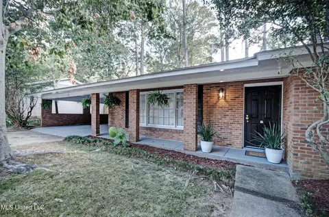 211 Dona Ave, Jackson, MS 39212 photo 3
