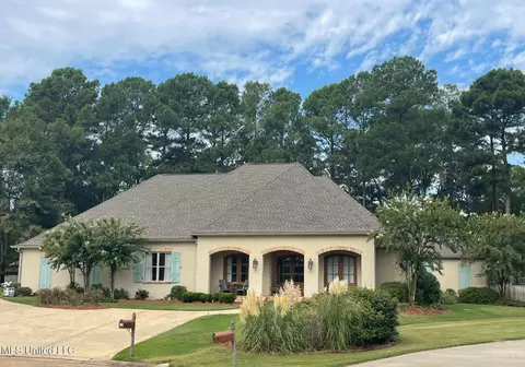 104 St Anne Ct, Madison, MS 39110