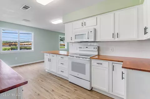 Kitchen - 924 E First St, Long Beach, MS 39560 photo 3 of 3