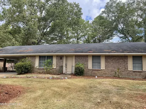 640 Tifton Dr, Jackson, MS 39212