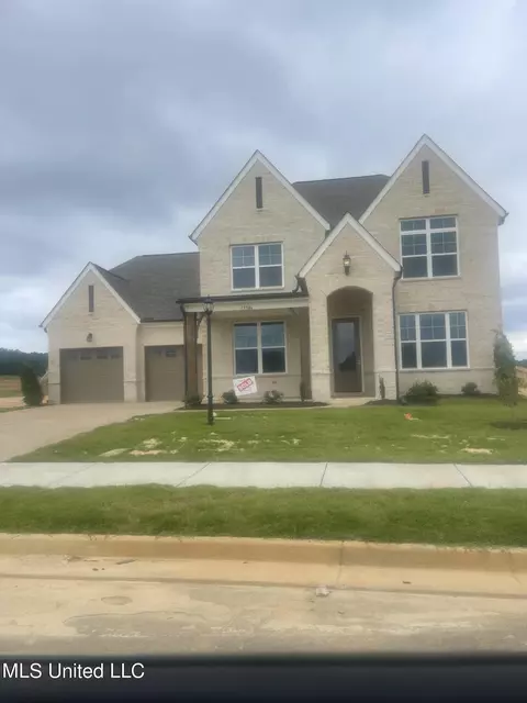 13546 Broadmore Ln, Olive Branch, MS 38654