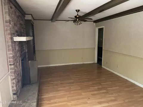 2377 Castle Hill Dr, Jackson, MS 39204 photo 4