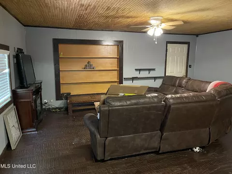 114 Hickory Nut Ln, Lucedale, MS 39452 photo 10