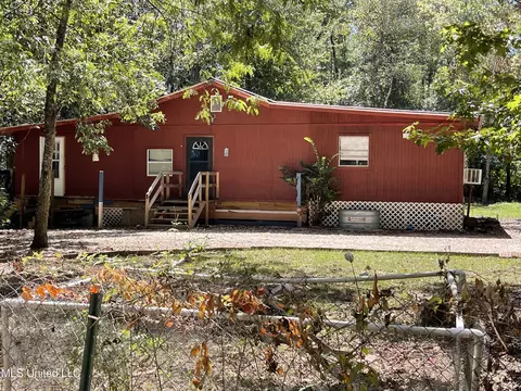 114 Hickory Nut Ln, Lucedale, MS 39452 photo 2