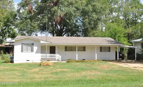 106 Plainview Cir, Richland, MS 39218