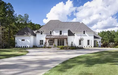 106 Hidden Glades, Ridgeland, MS 39157