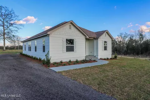 Exterior - 116 Green Rd, Lucedale, MS 39452 photo 3 of 4