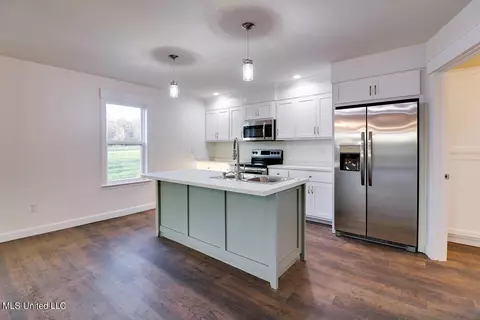 Kitchen - 116 Green Rd, Lucedale, MS 39452 photo 3 of 8