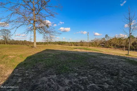 Exterior - 116 Green Rd, Lucedale, MS 39452 photo 2 of 4