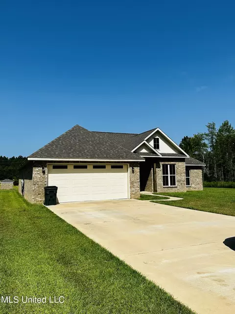 21057 Snow St, Moss Point, MS 39562 photo 3