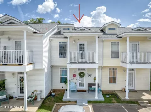 1120 Century Oaks Dr #B, Gulfport, MS 39507