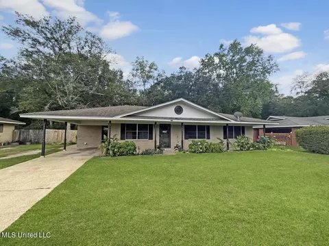 311 Darby St, Gulfport, MS 39503