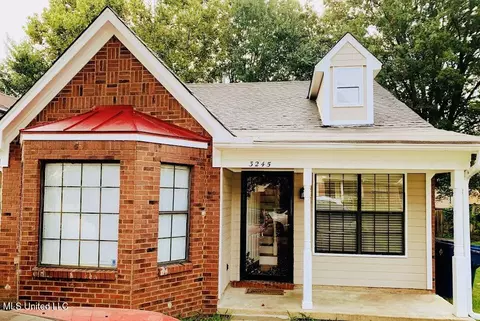 3245 Edenshire Ln, Horn Lake, MS 38637