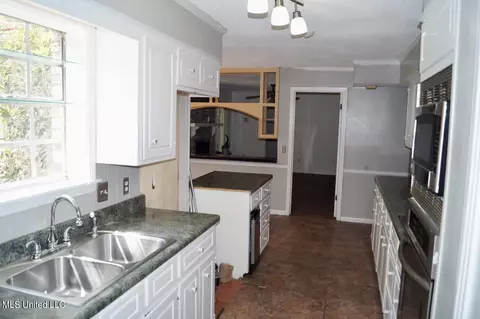 5011 Sunnyvale Dr, Jackson, MS 39211 photo 6