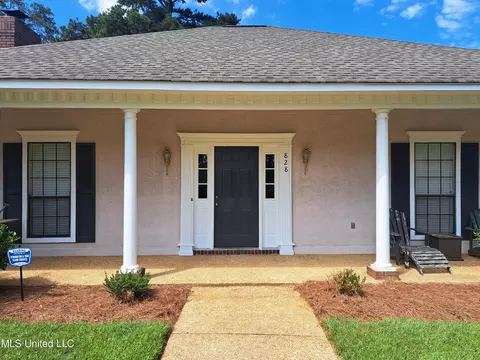 828 Zane Dr, Brandon, MS 39042