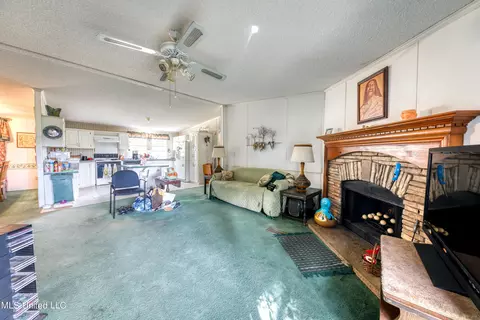 1105 Weeks Rd, Lucedale, MS 39452 photo 6