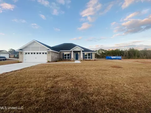 15838 Rachael Dr, Gulfport, MS 39503
