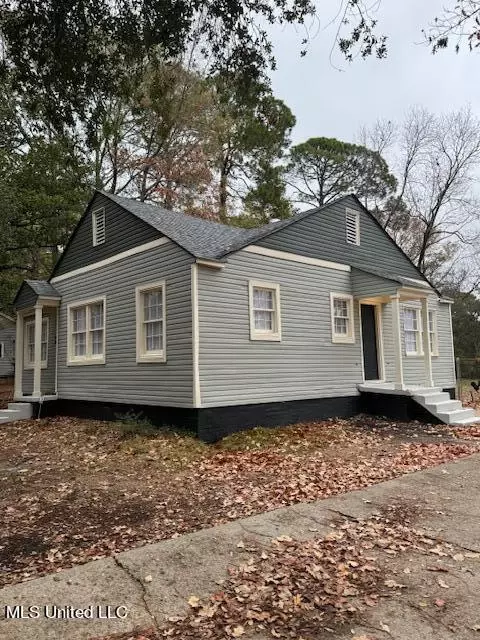 Exterior - 3984 Hanging Moss Rd, Jackson, MS 39206 photo 6 of 6