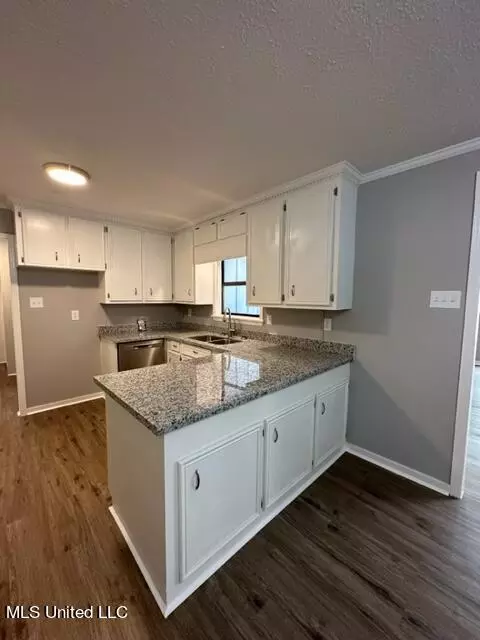 3323 E Lisa Dr, Pearl, MS 39208 photo 25