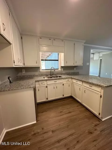 3323 E Lisa Dr, Pearl, MS 39208 photo 26
