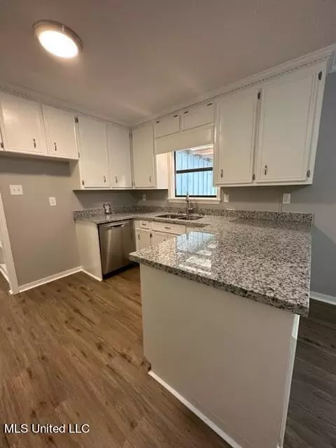 3323 E Lisa Dr, Pearl, MS 39208 photo 27